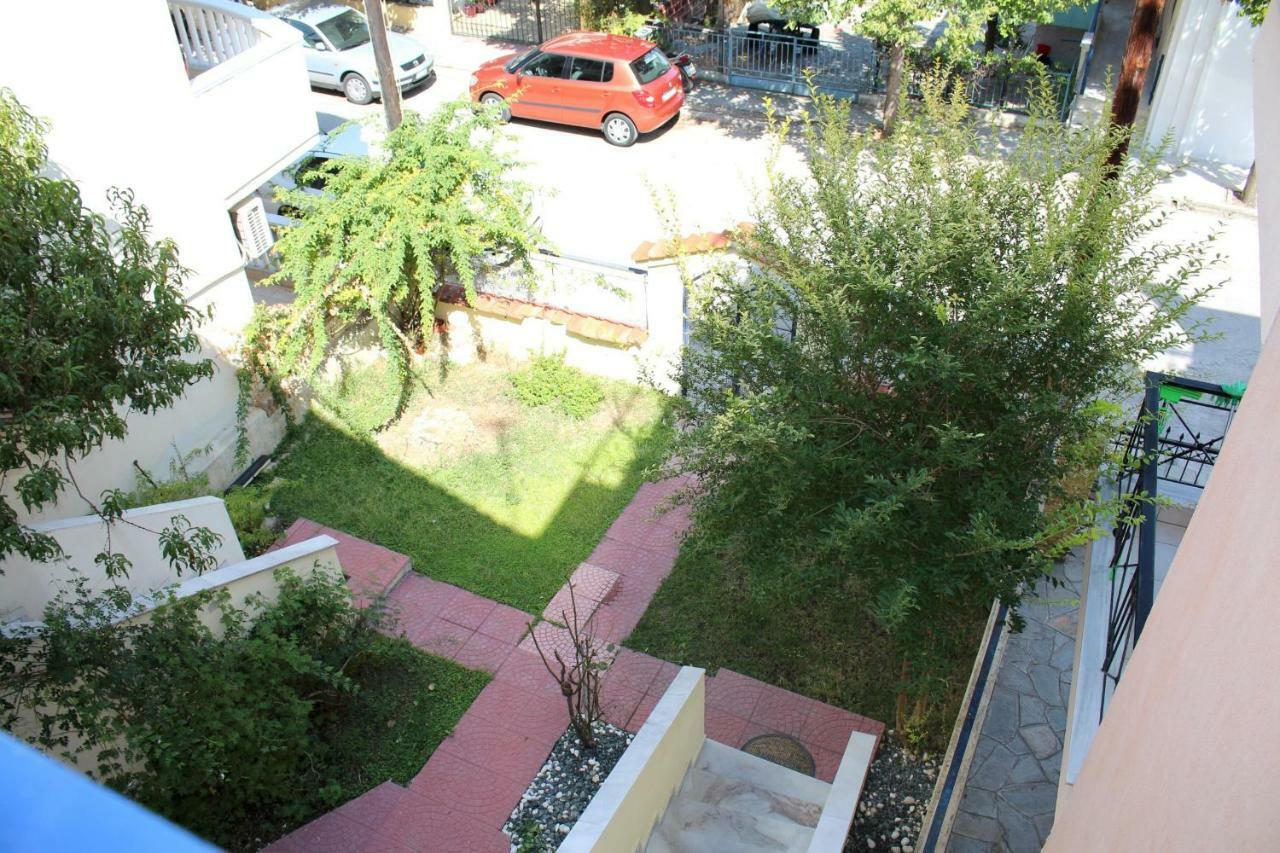 Litsa Villa Nea Iraklitsa Exterior photo